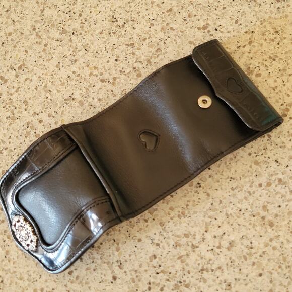 Brighton Smooth Embossed Leather Silver Hearts Mini Trifold Red Lined Wallet - Picture 10 of 16